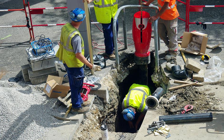 tuyau débouche canalisation Évry